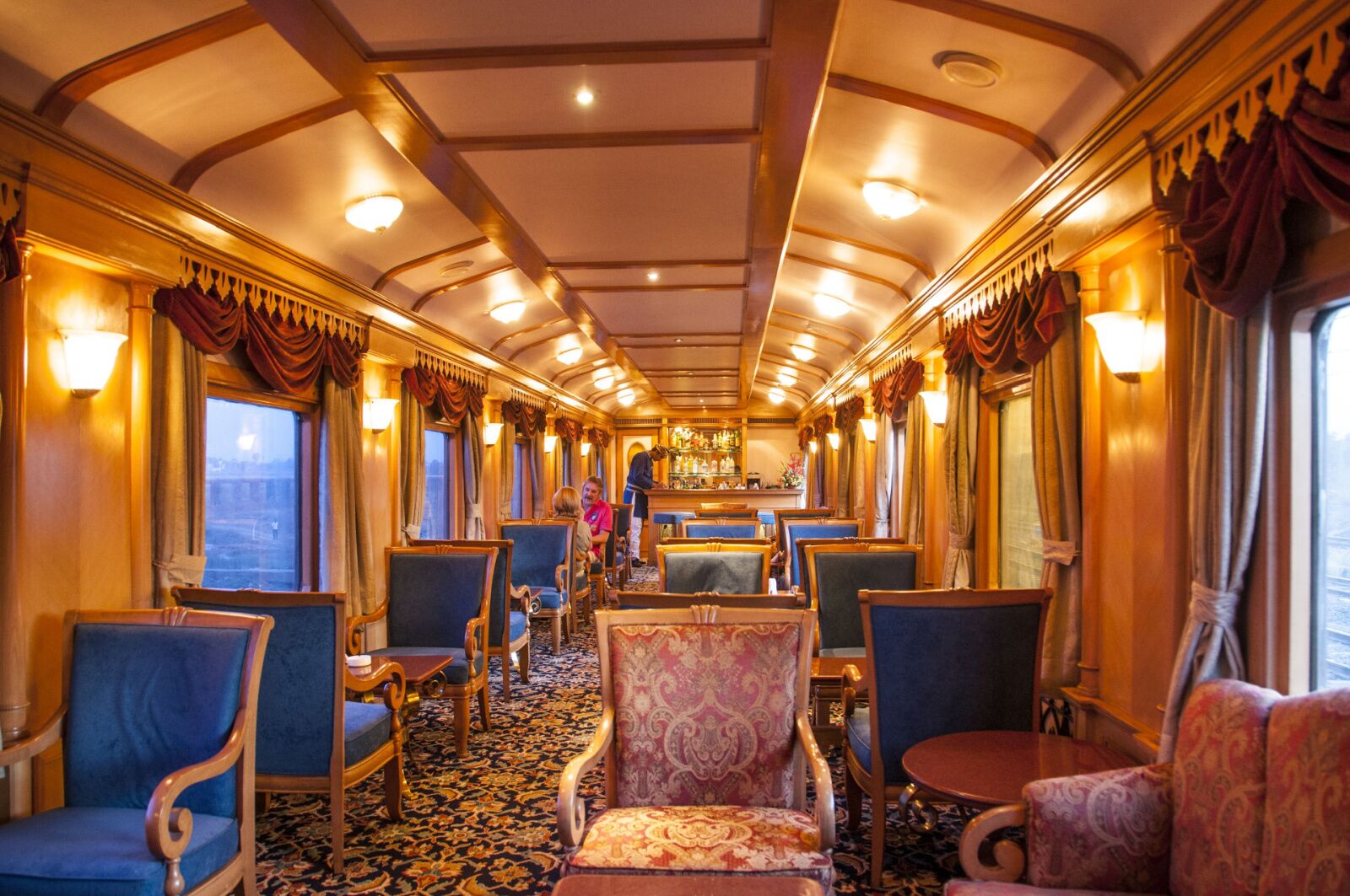 Deccan-Odyssey-indian-railways