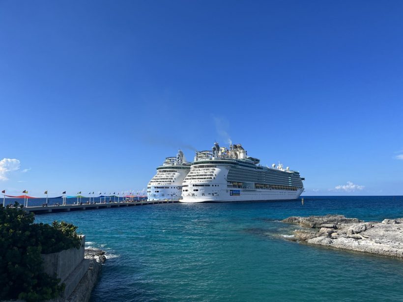como-e-cococay-ilha-privativa-royal-caribbean-bahamas-caribe-100073-820x615-1