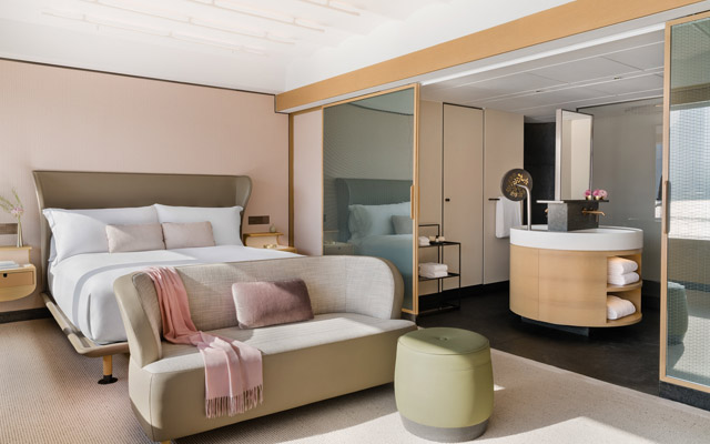 Regent-Hong-Kong-premium-harbourview-room-640 Regent-Hong-Kong-premium-harbourview-room-640