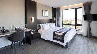 SureStay-Hotel-by-Best-Western-Vientiane-offers-68