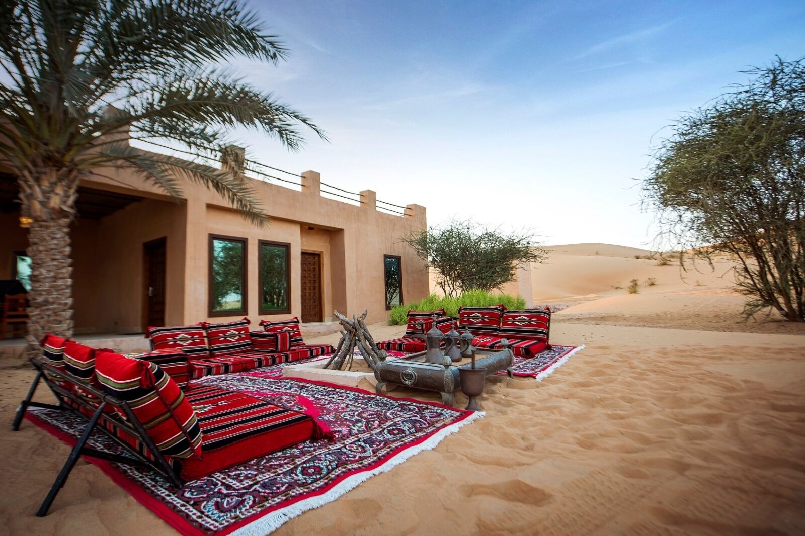 Abu-Dhabi-hotels-2 Abu-Dhabi-hotels-2