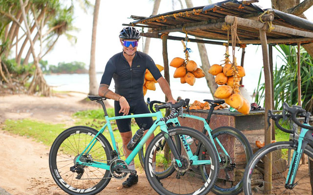 Nicolas-Roche-at-Tour-De-Resplendent-640