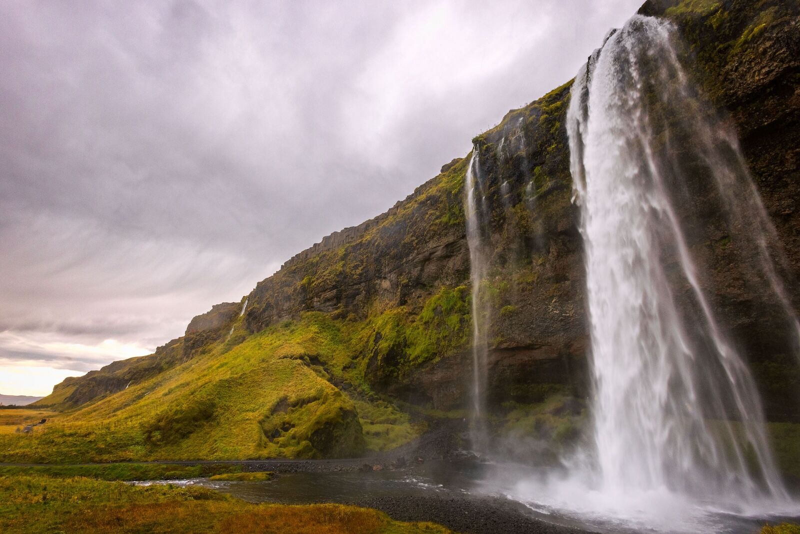 Seljalandsfoss-iceland