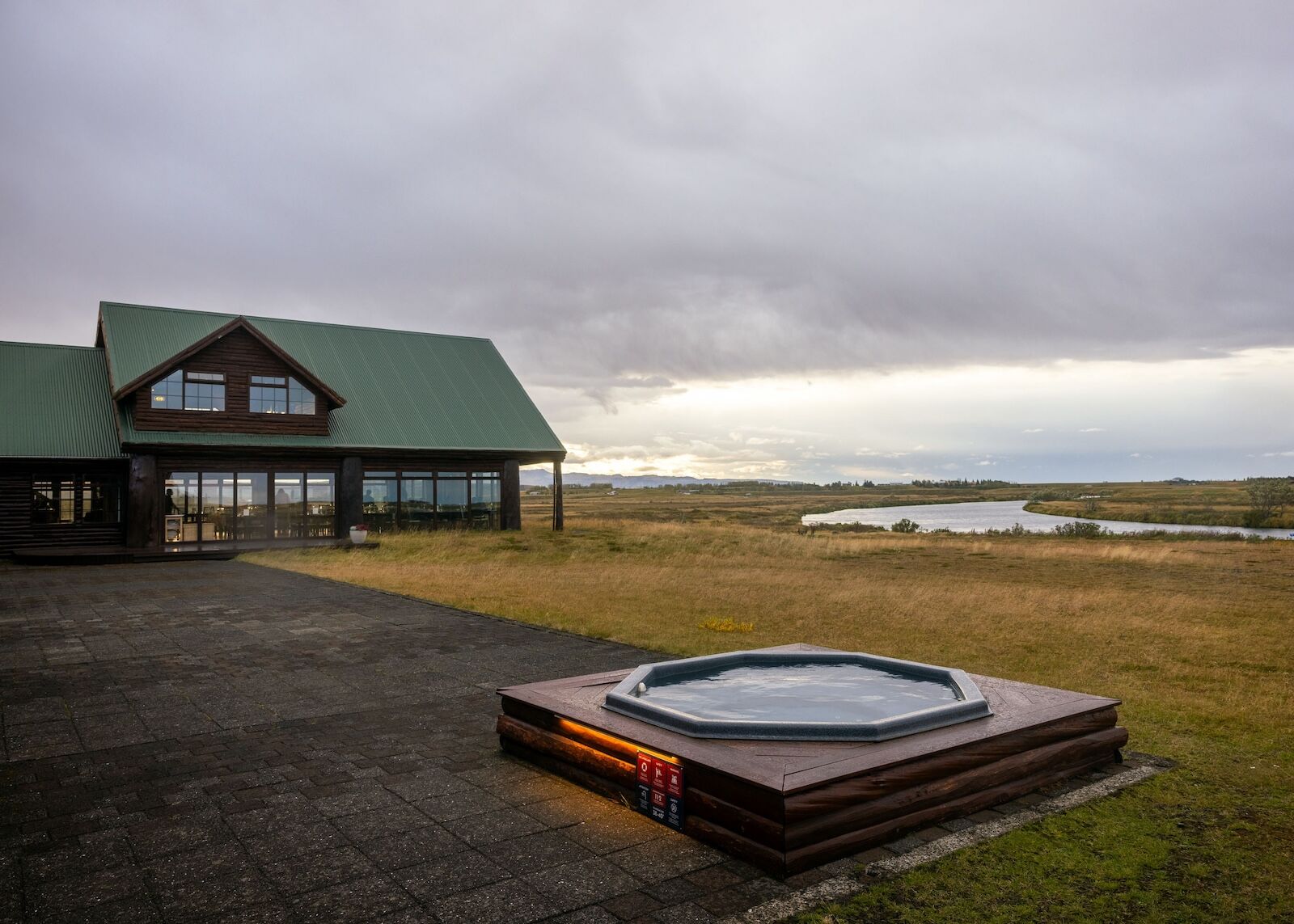hotel-ranga-exterior