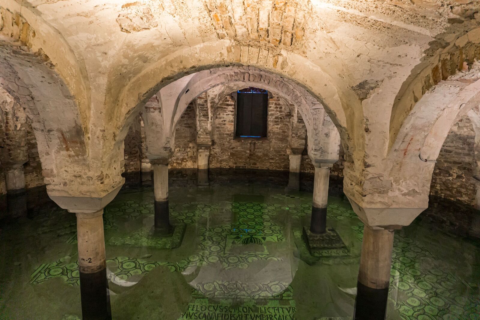 Basilica-of-Saint-Francis-ravenna-italy
