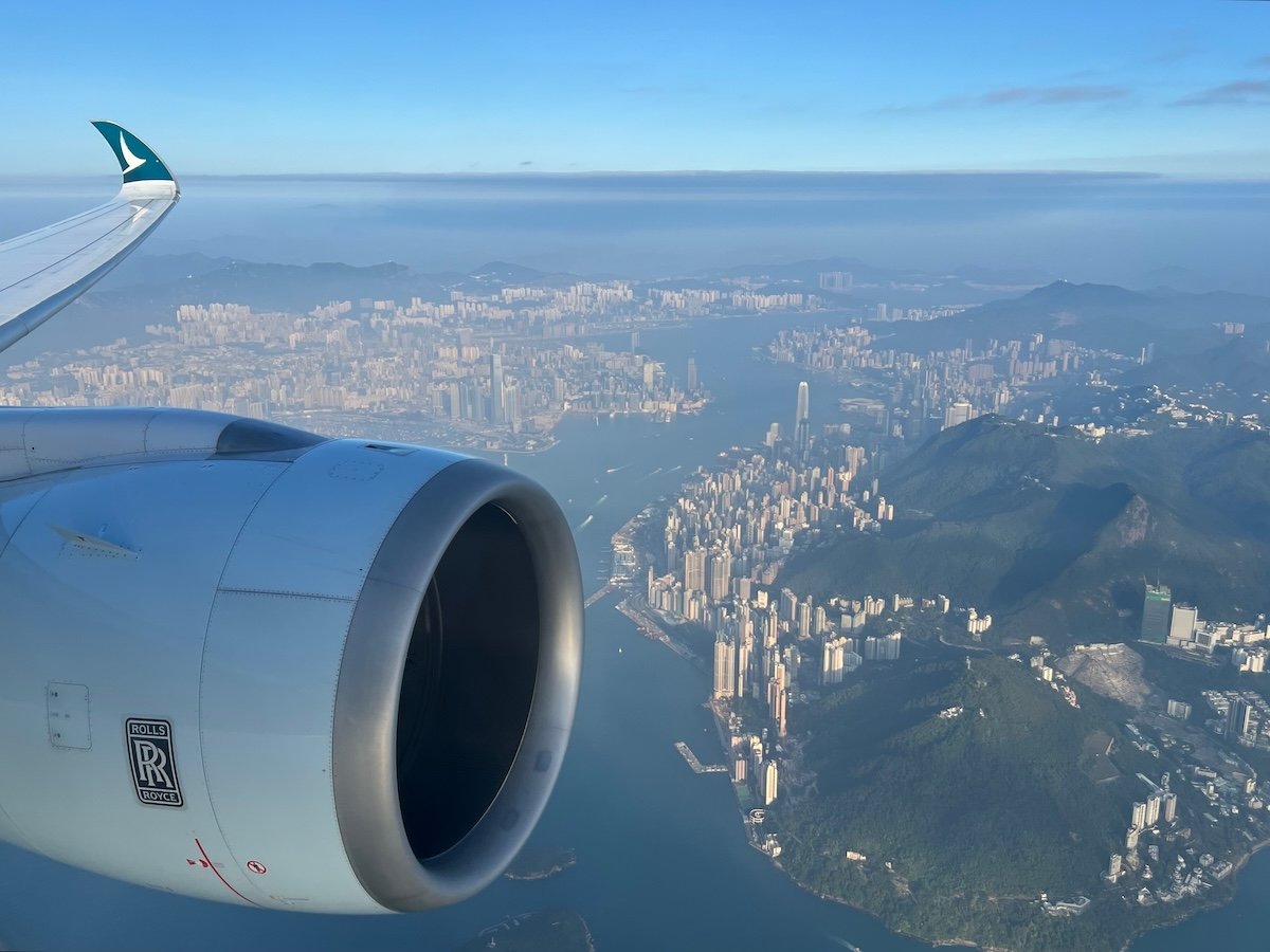 Cathay-Pacific-Business-Class-A350-43