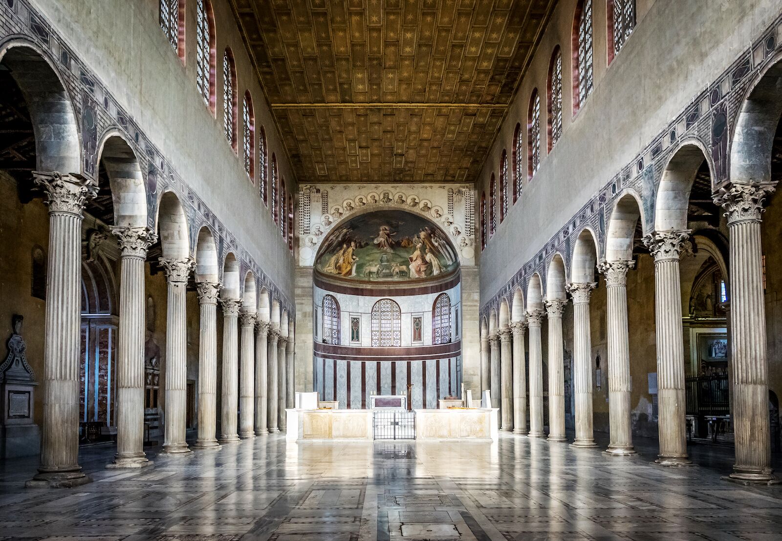 The-Basilica-of-Saint-Sabina