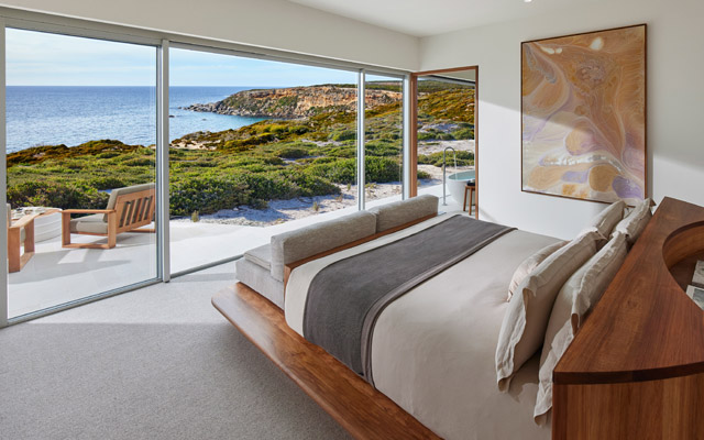 Southern-Ocean-Lodge_Ocean-Pavilion-West-Bedroom-640 Southern-Ocean-Lodge_Ocean-Pavilion-West-Bedroom-640