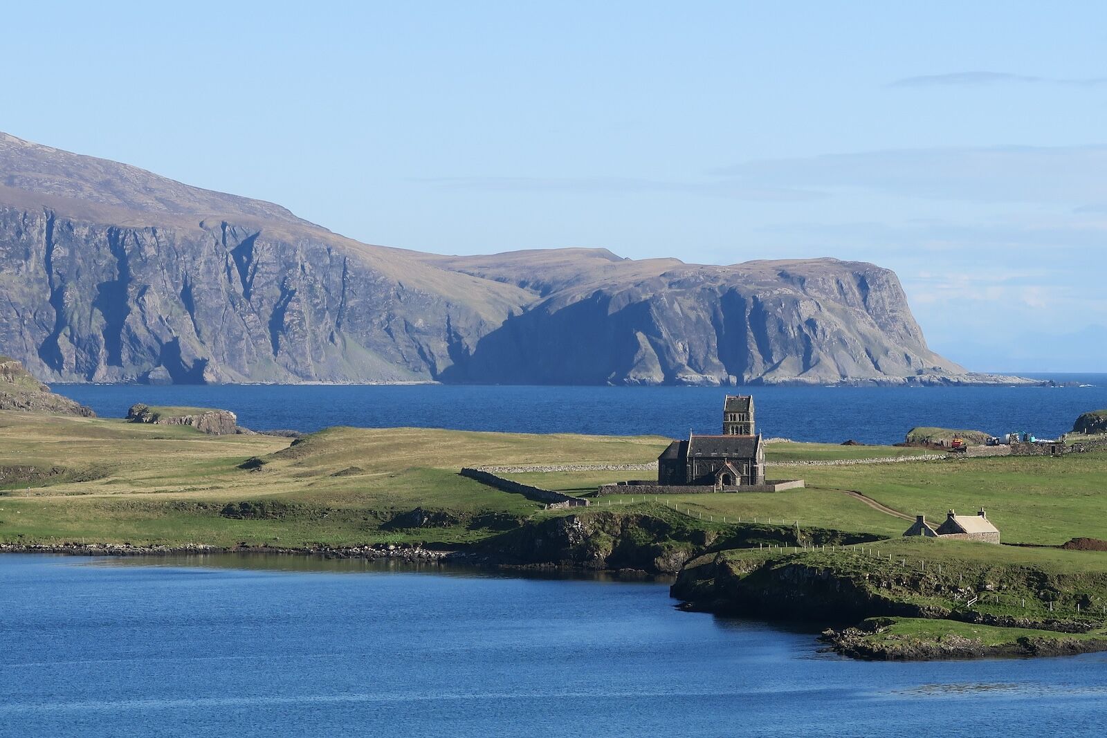 St-Hilda-Sea-Adventures-small-isles-Canna