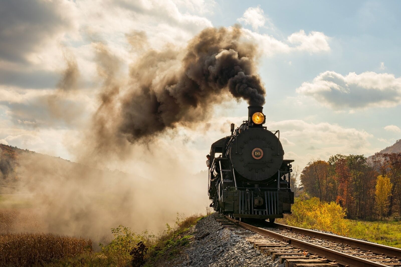 Coal-fired-locomotive-East-Broad-Top-Railroad