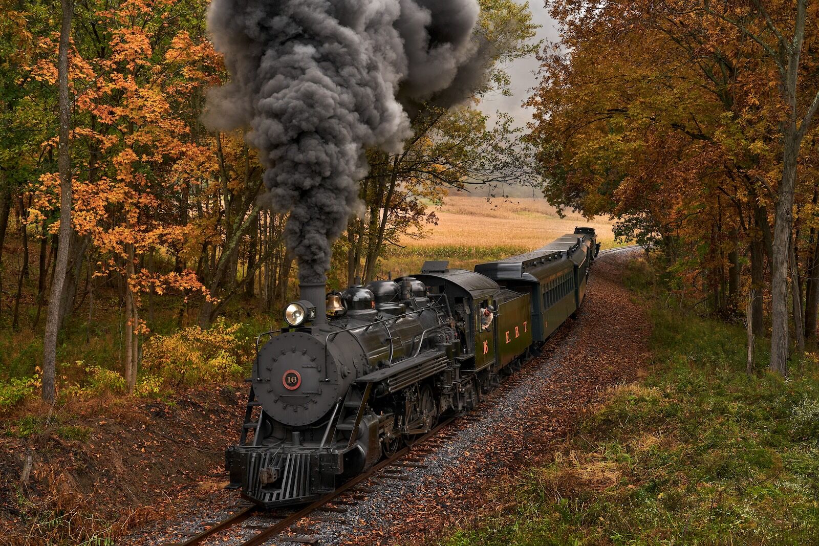 Fall-foliage-East-Broad-Top-Railroad