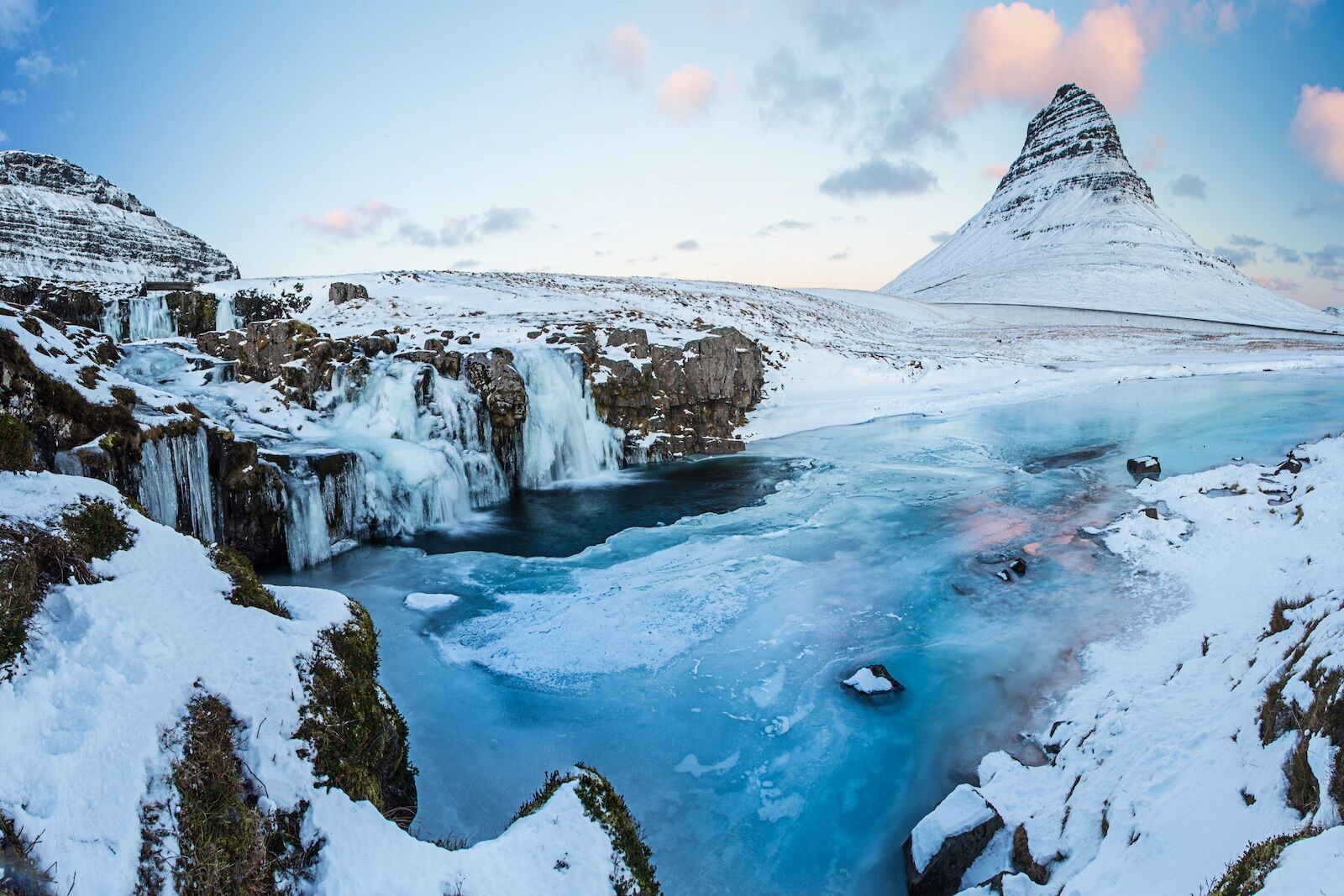 Kirkjufellsfoss-Iceland-Waterfalls-in-Winter-1