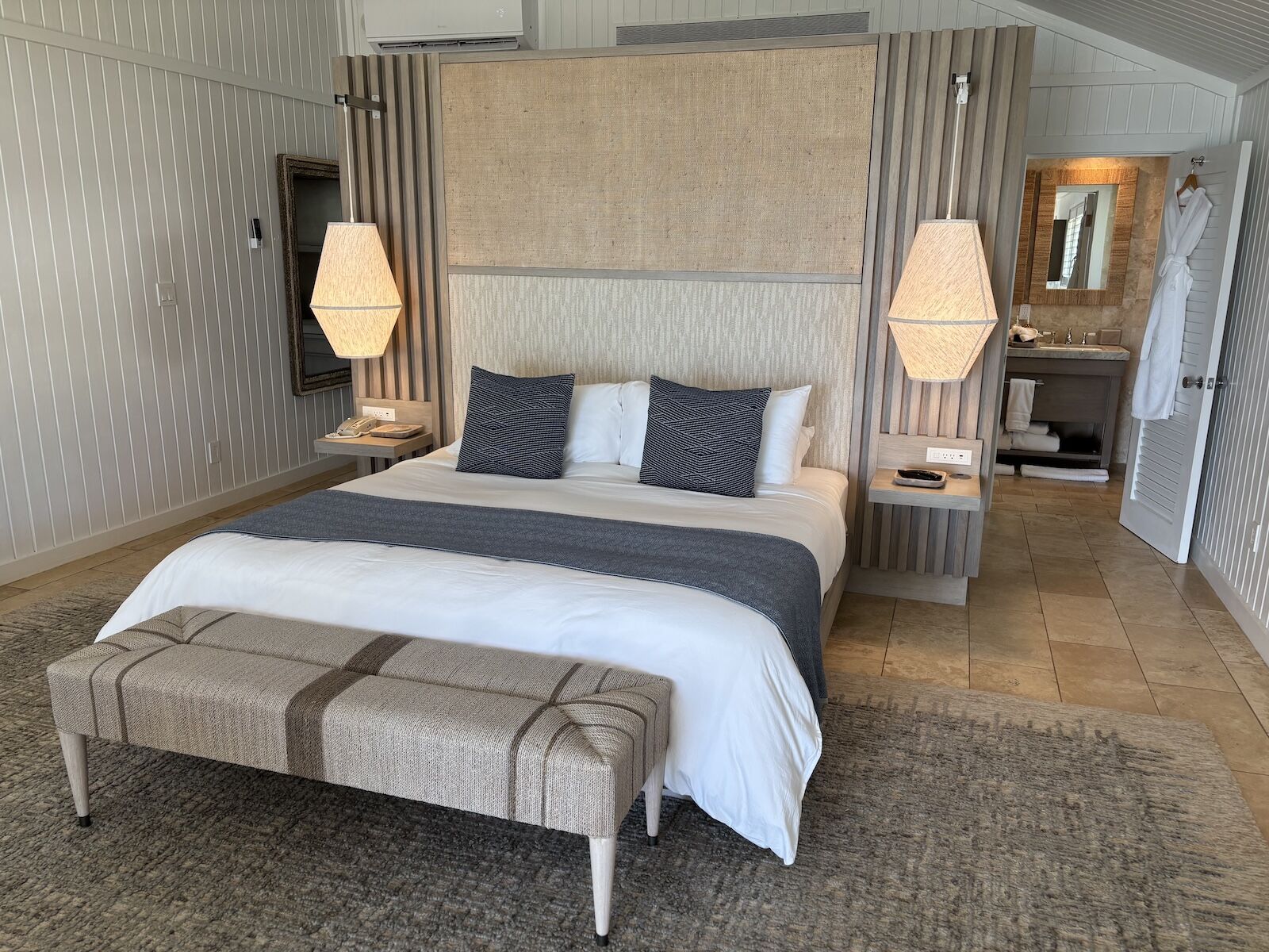 king-bed-cove-eleuthera
