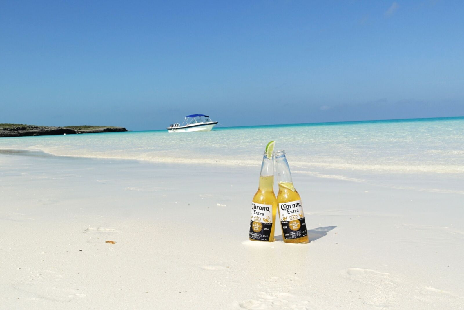 corona-beer-on-beach corona-beer-on-beach