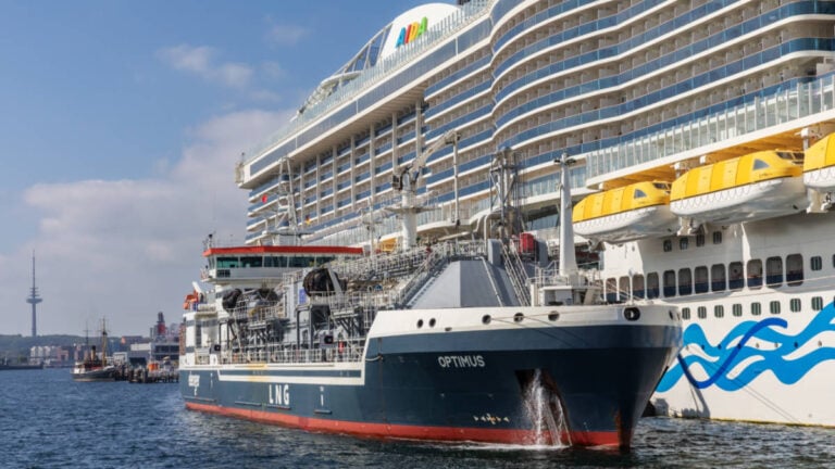 lng-cruise1-768x432-1 lng-cruise1-768x432-1