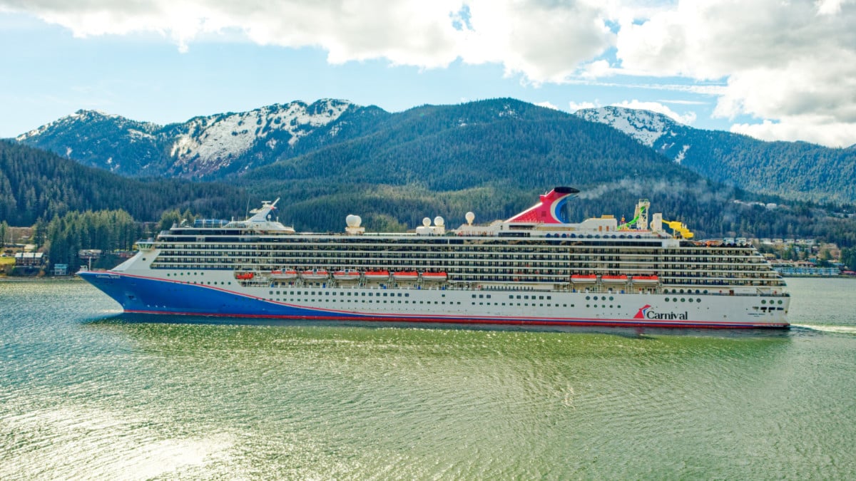 carnivalspirit15
