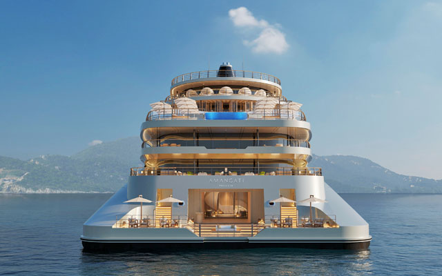Amangati-Aman-at-Sea-Rear-View-640