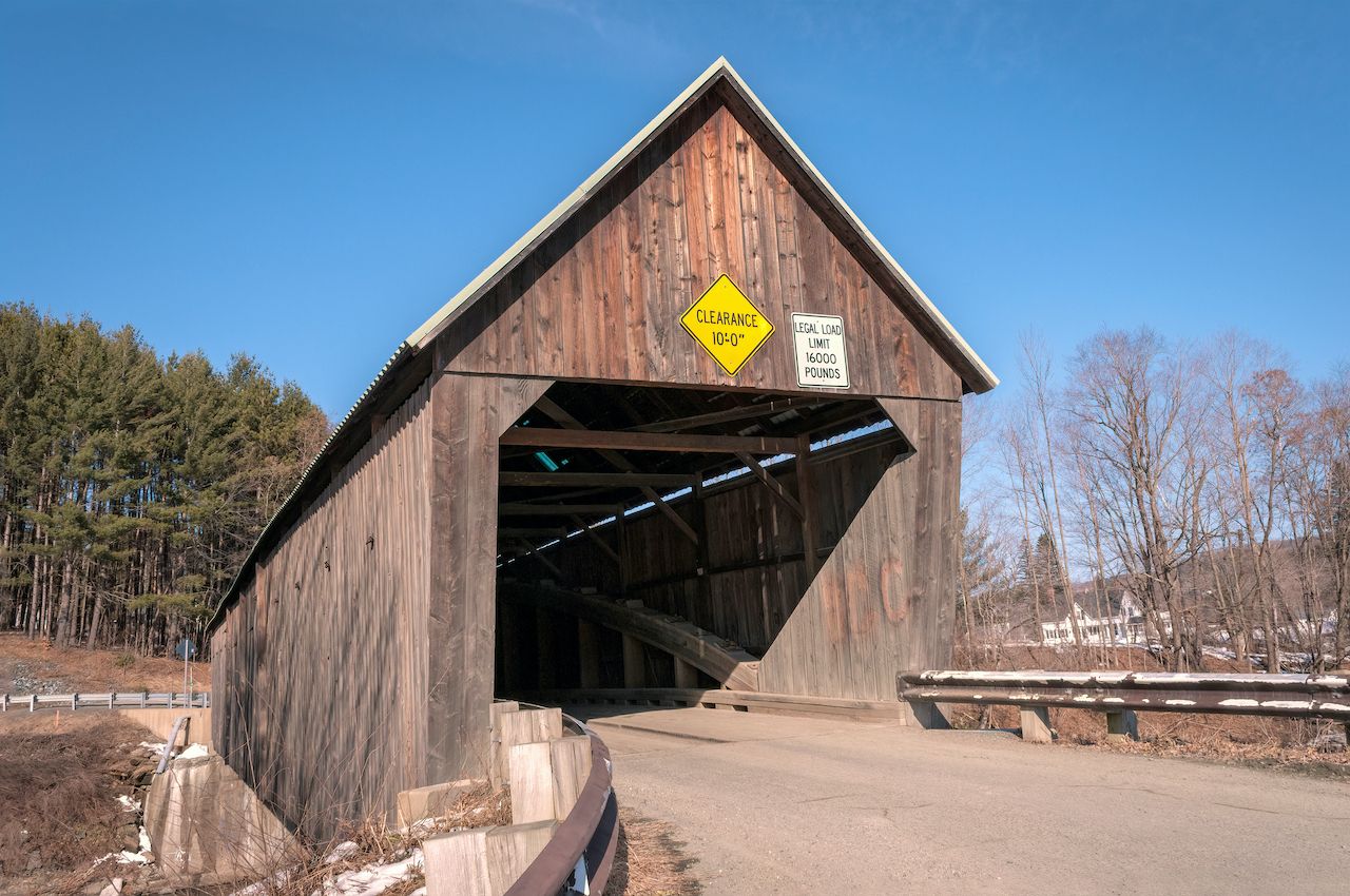 The-Lincoln-Covered-Bridge
