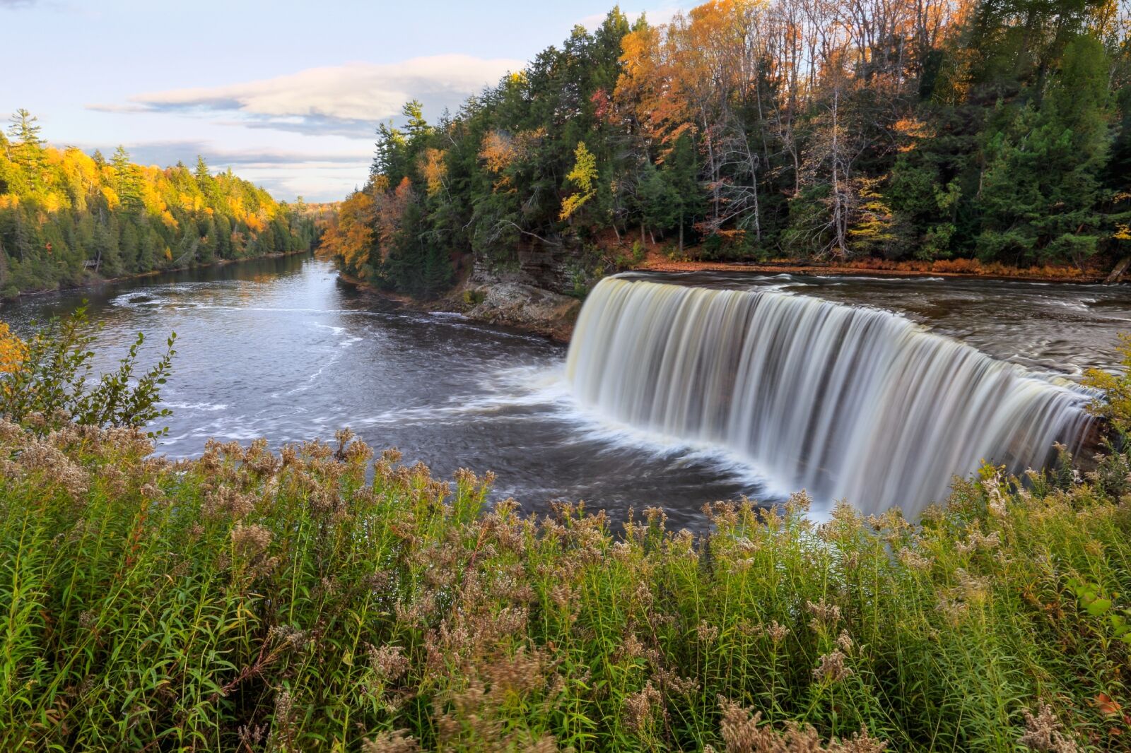 spectacular-waterfalls-usa-fall-3