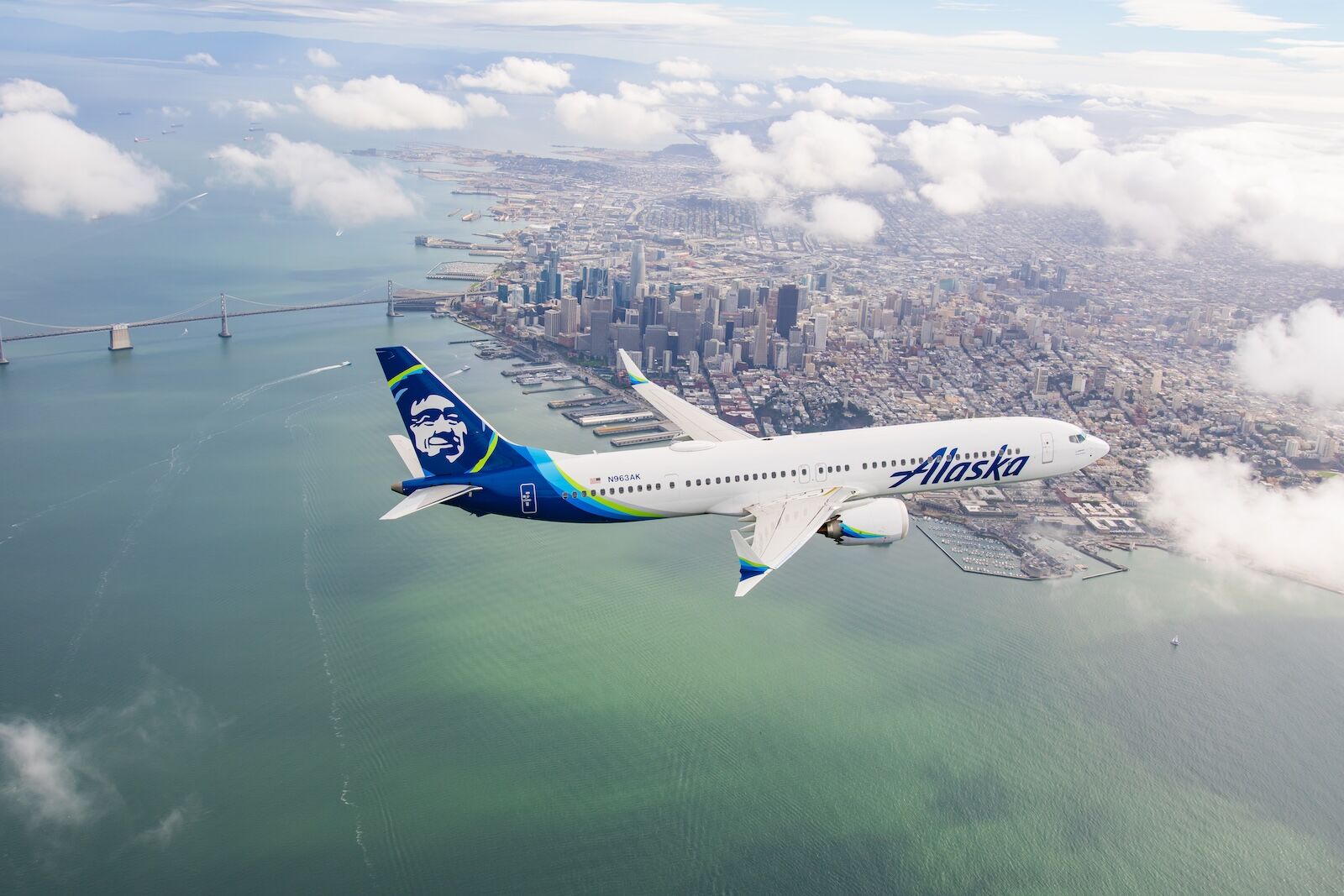 737-MAX-9