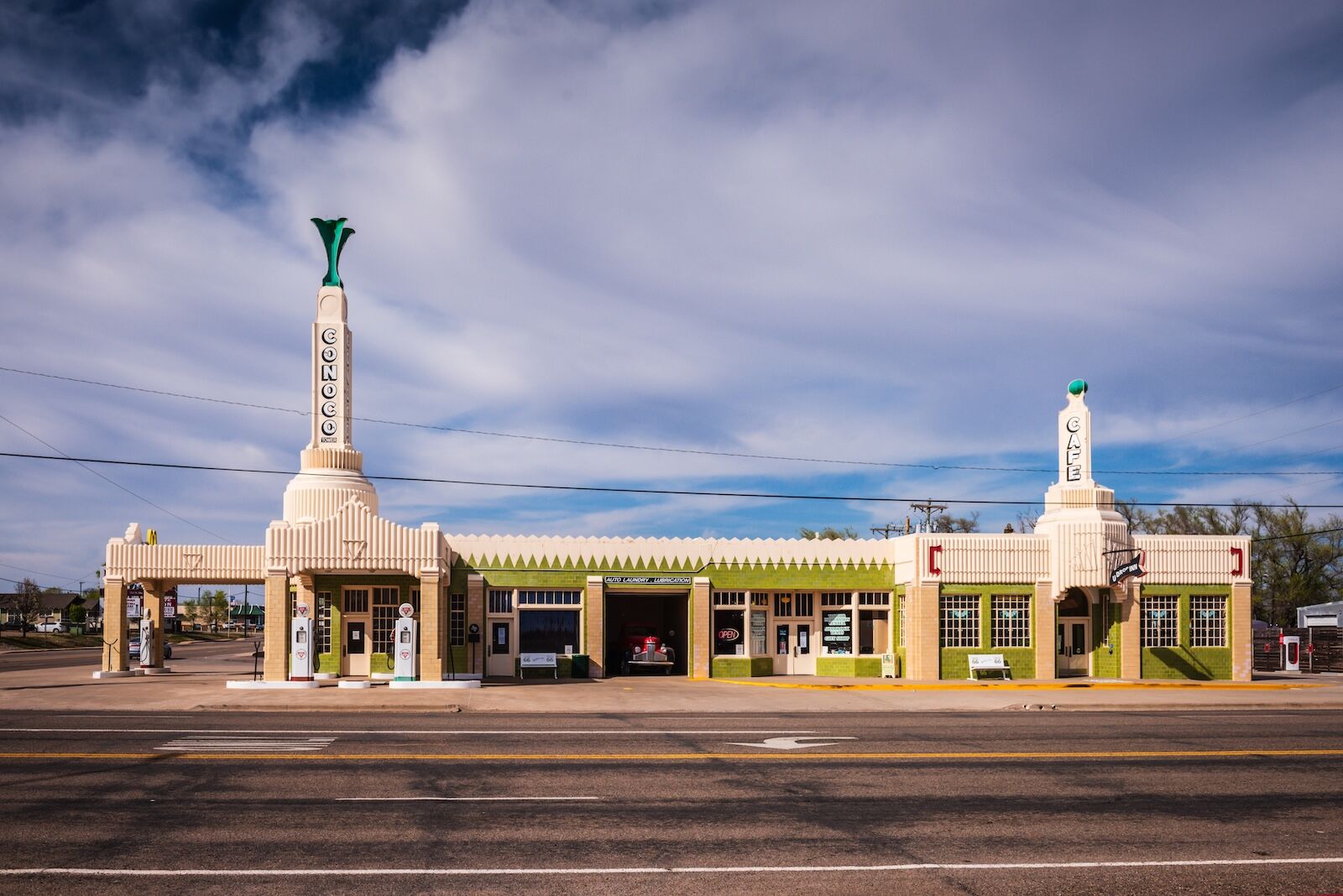 shutterstock_2470188279