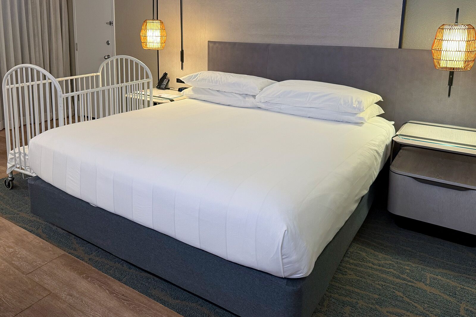 Guest-Room-Orlando-World-Center-Marriott Guest-Room-Orlando-World-Center-Marriott