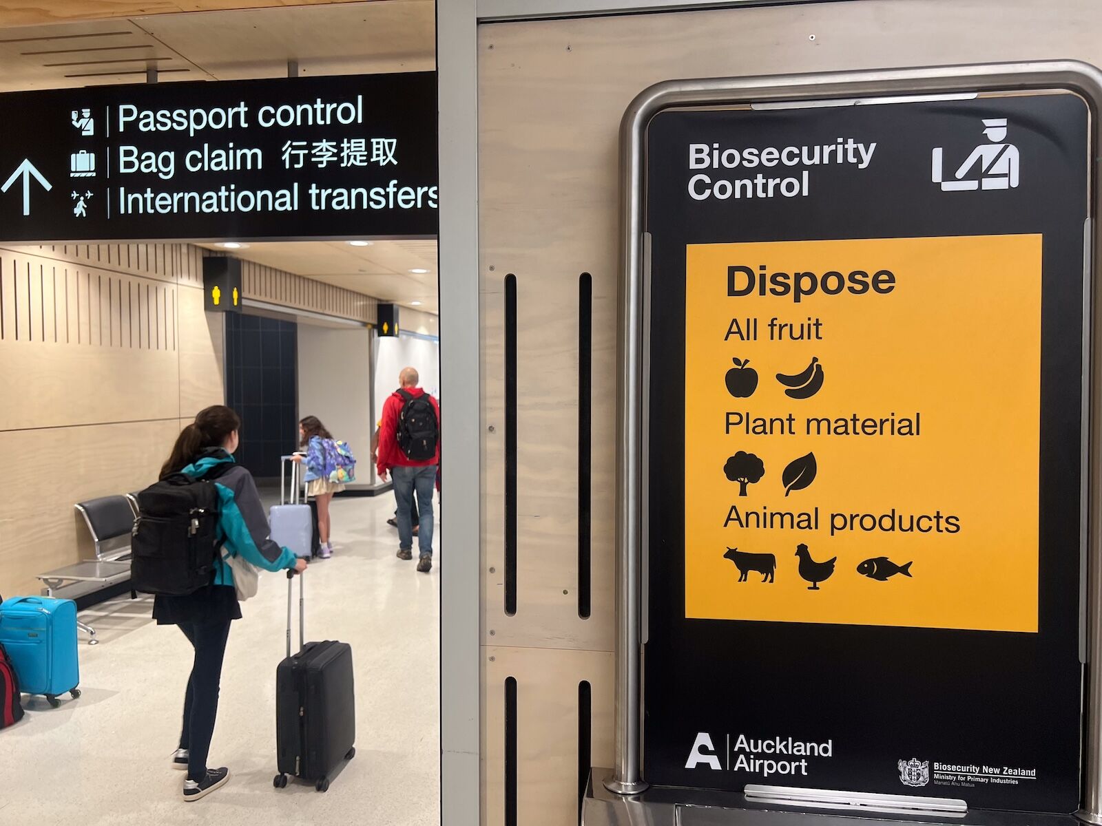 auckland-airport-2639574867