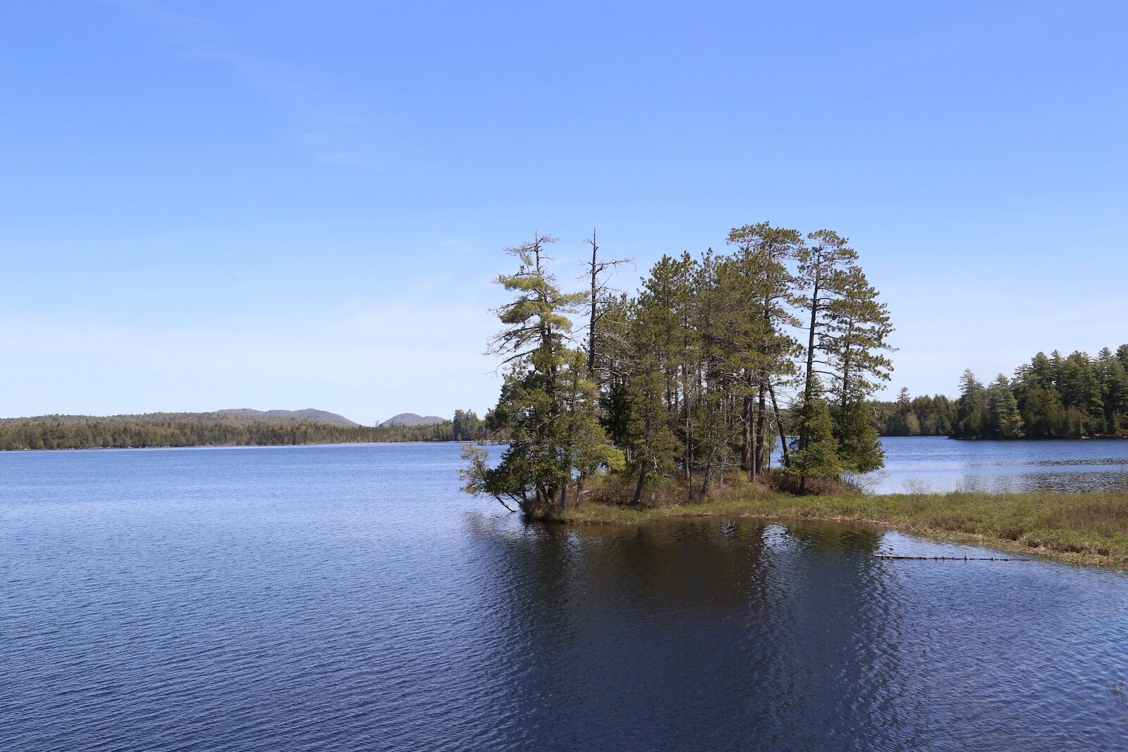 raquette-lake-694576711